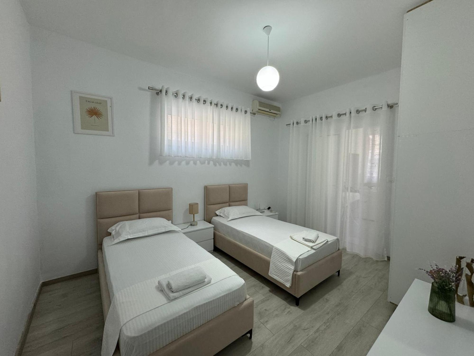 Dadaj Apartments Saranda Extérieur photo