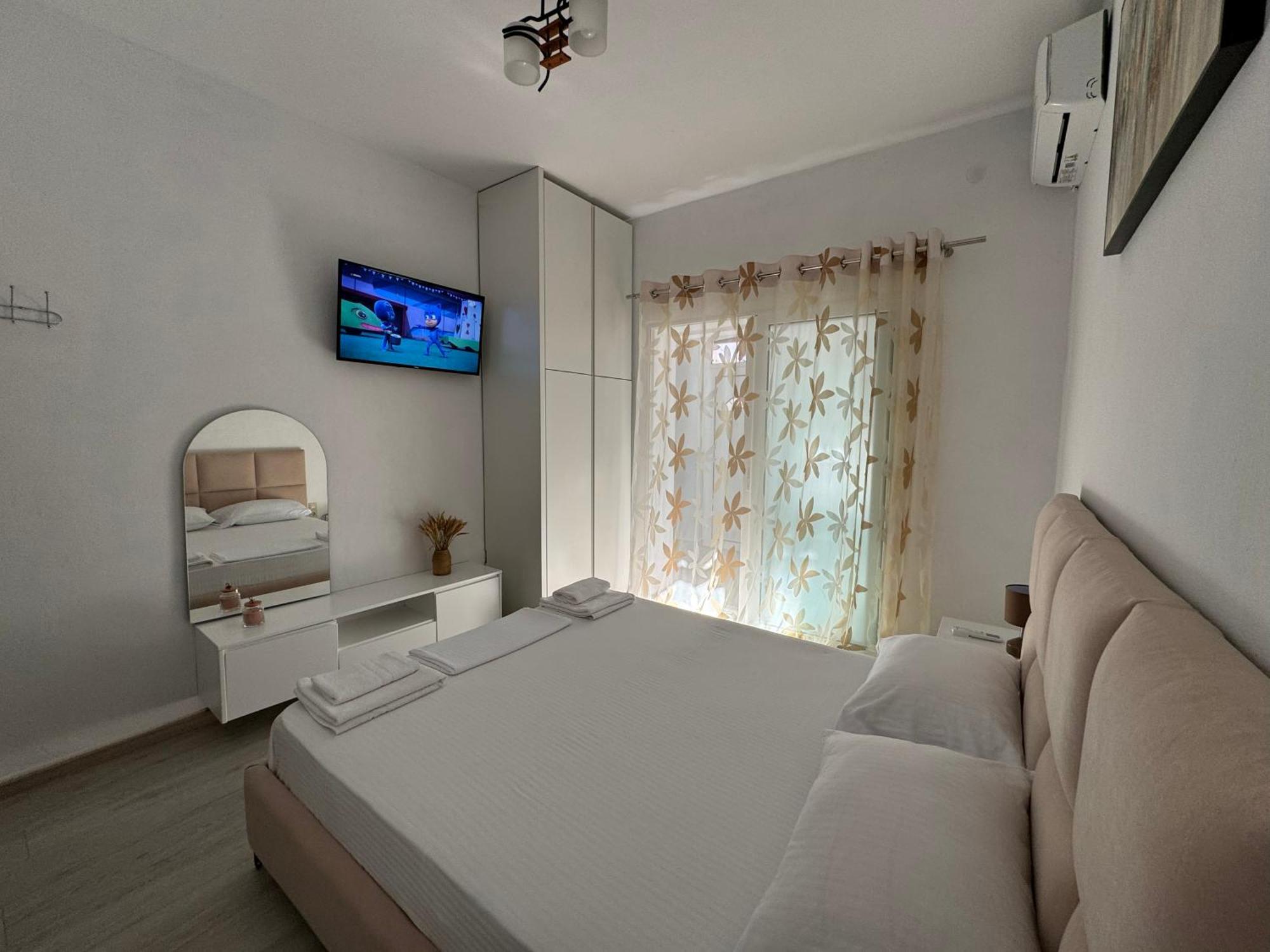 Dadaj Apartments Saranda Extérieur photo