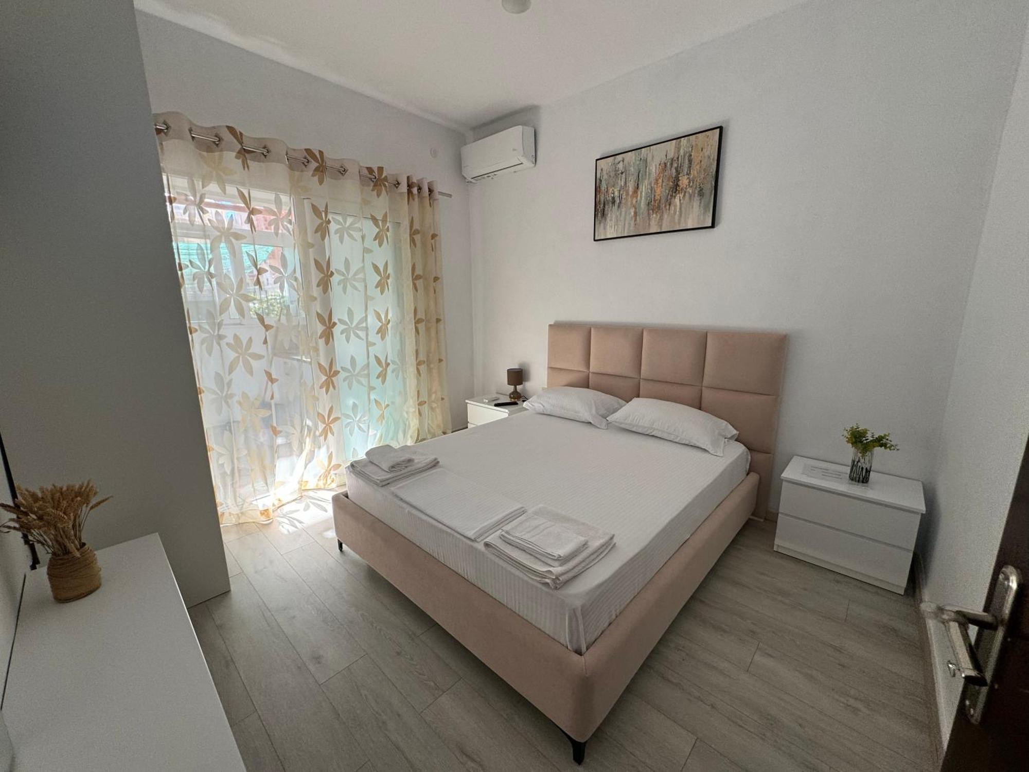 Dadaj Apartments Saranda Extérieur photo